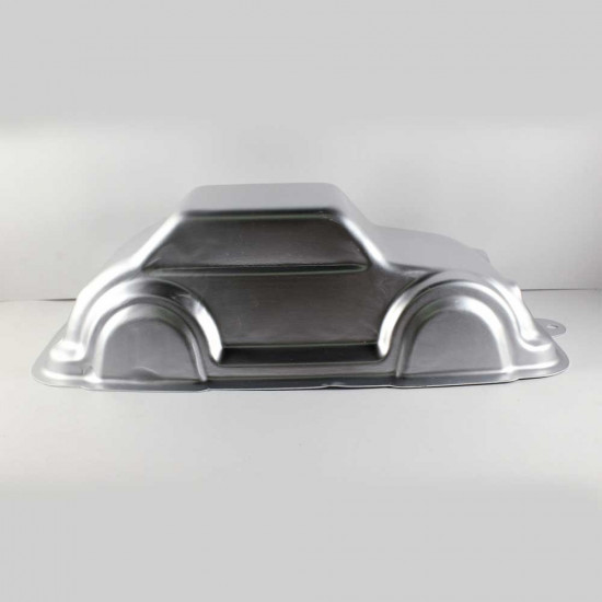 Car shaped 2024 cake tin